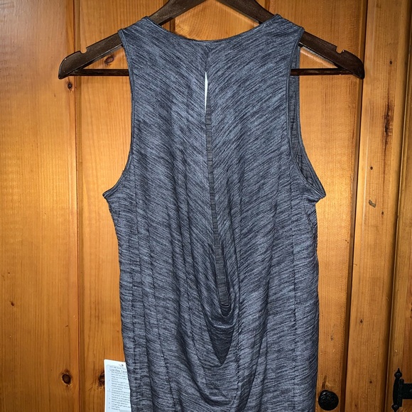 Lululemon Low Key Tank *Silver - Picture 9 of 9